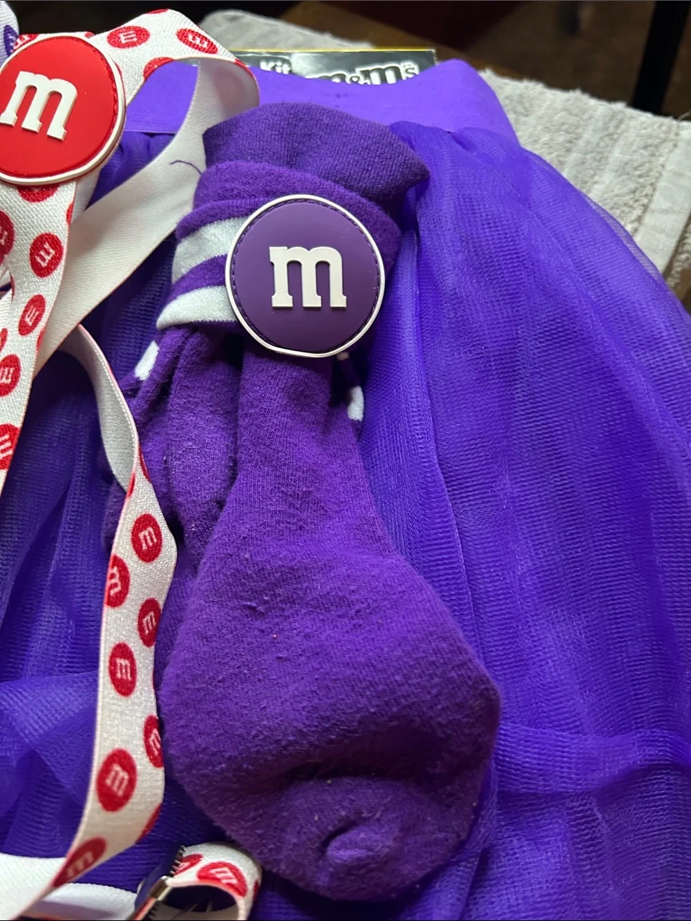M&M'S Purple Costume Kit with Purple Shirt & Socks